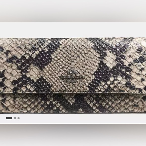 Coach Soft Wallet in Python Embossed Leather - Picture 2 of 10